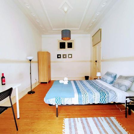 Fernando Pessoa Lisbon Rooms מראה חיצוני תמונה